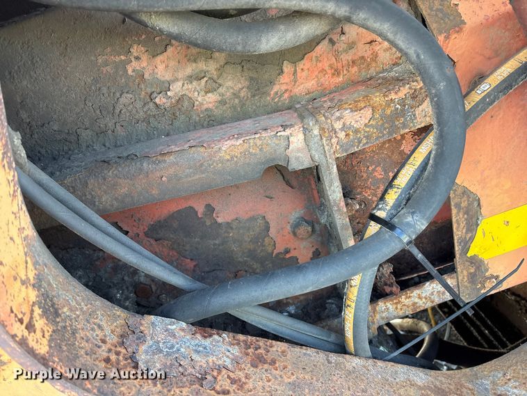 image for item DT2839 2006 Extec S4 screening plant