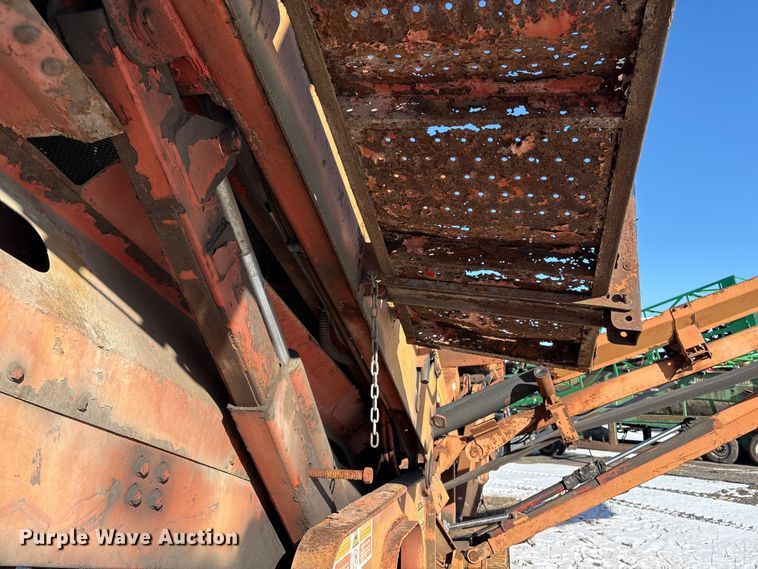 image for item DT2839 2006 Extec S4 screening plant