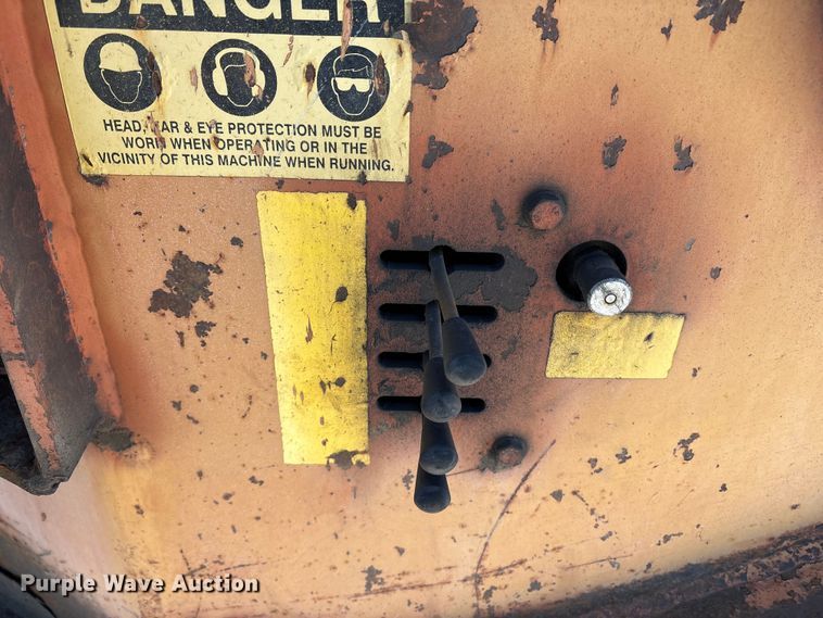 image for item DT2839 2006 Extec S4 screening plant