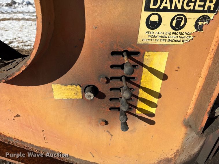 image for item DT2839 2006 Extec S4 screening plant