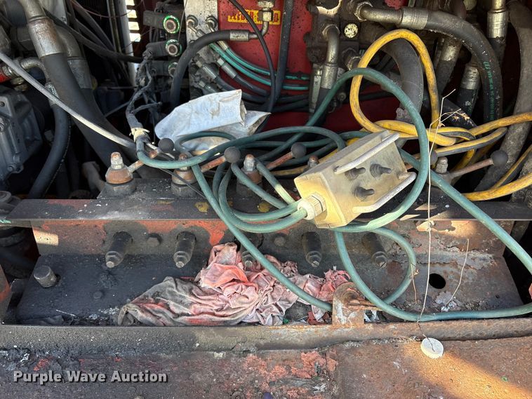 image for item DT2839 2006 Extec S4 screening plant