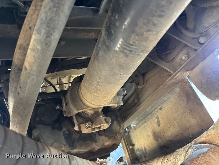 image for item DU0257 2000 Peterbilt 378 grapple crane truck