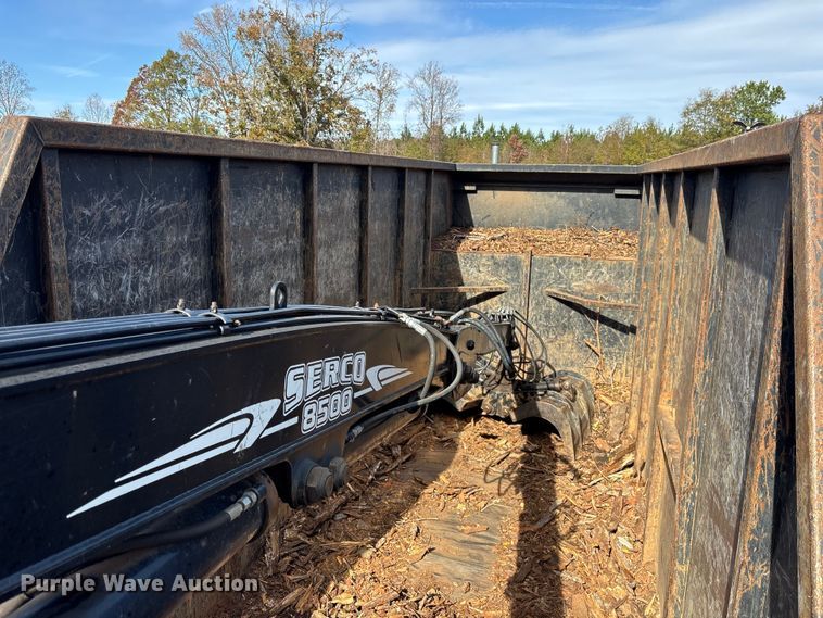 image for item DU0257 2000 Peterbilt 378 grapple crane truck