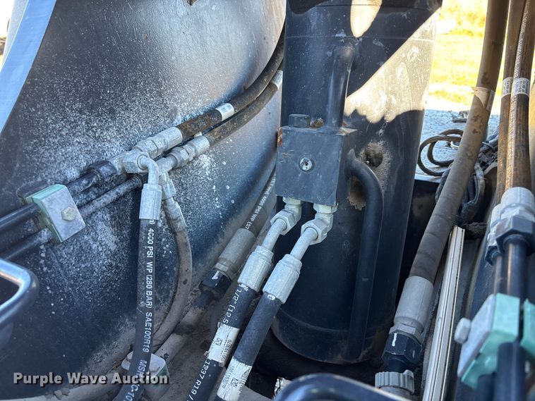 image for item DU0375 2017 JPG G15-44A telehandler