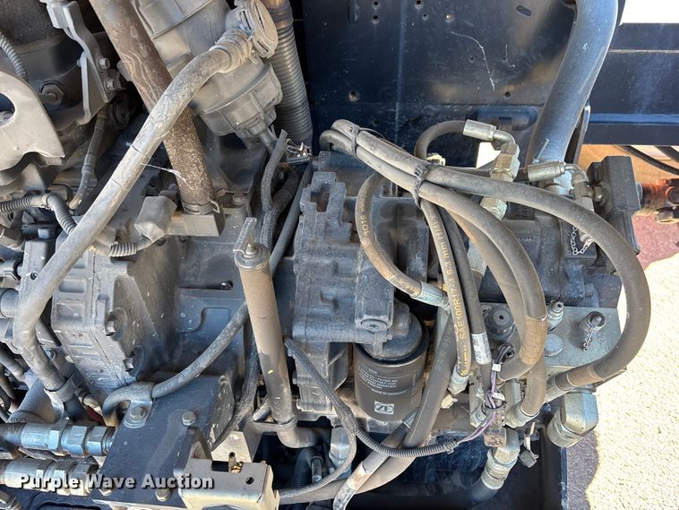 image for item DU0375 2017 JPG G15-44A telehandler