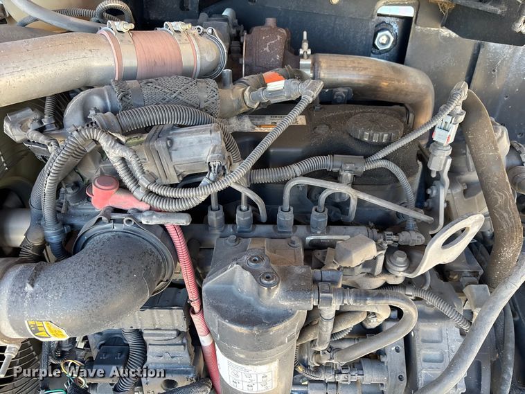 image for item DU0375 2017 JPG G15-44A telehandler