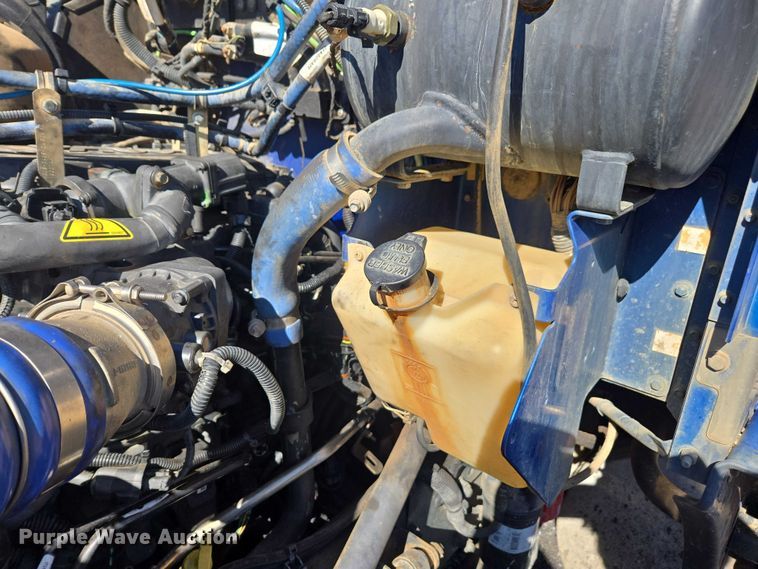 image for item DU2698 2017 Kenworth T370 dump truck