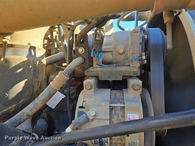 image for item DU2698 2017 Kenworth T370 dump truck