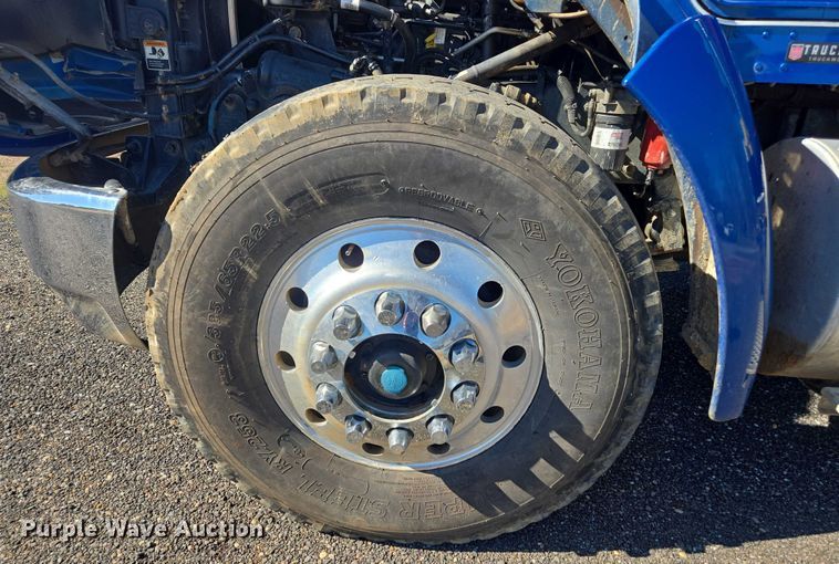 image for item DU2698 2017 Kenworth T370 dump truck