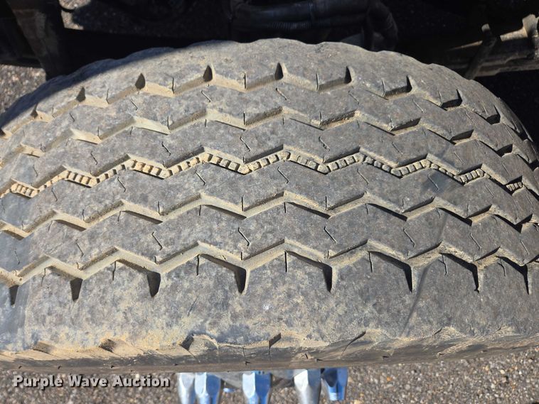 image for item DU2698 2017 Kenworth T370 dump truck