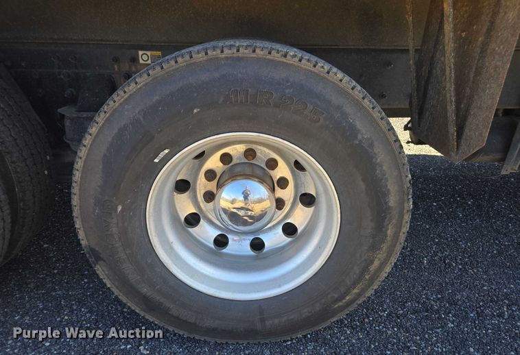 image for item DU2698 2017 Kenworth T370 dump truck