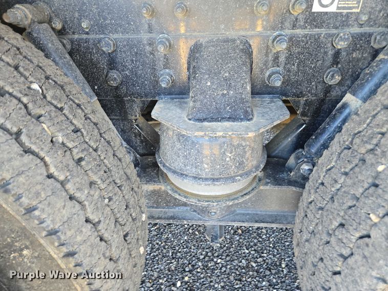 image for item DU2698 2017 Kenworth T370 dump truck