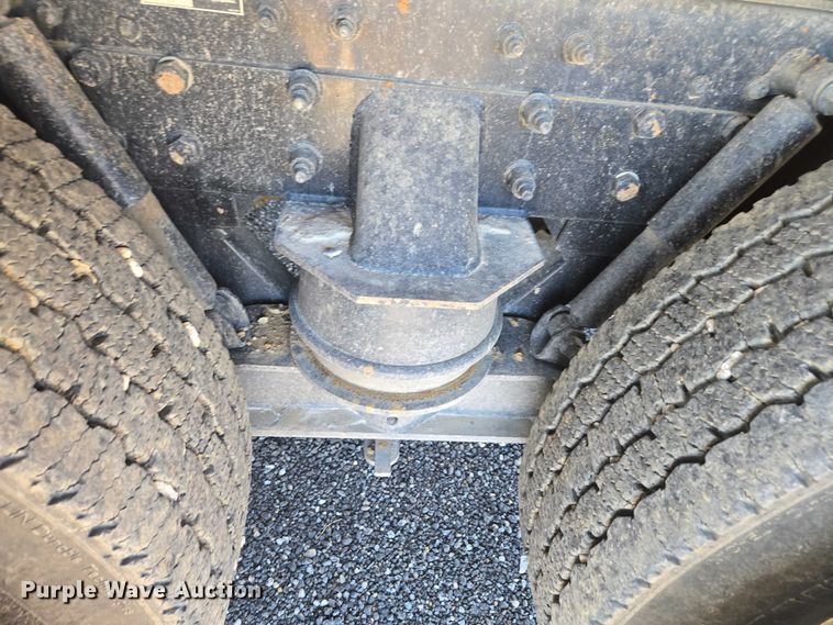 image for item DU2698 2017 Kenworth T370 dump truck