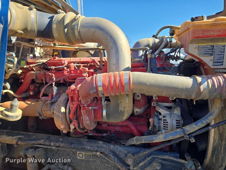 image for item DU2699 2017 Kenworth T800 dump truck