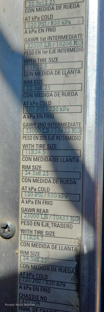 image for item DU2699 2017 Kenworth T800 dump truck