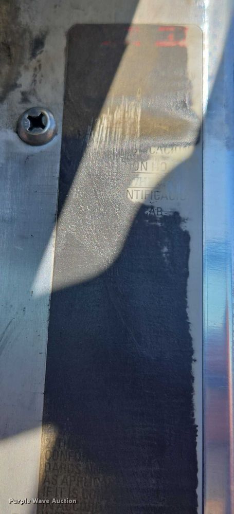 image for item DU2699 2017 Kenworth T800 dump truck