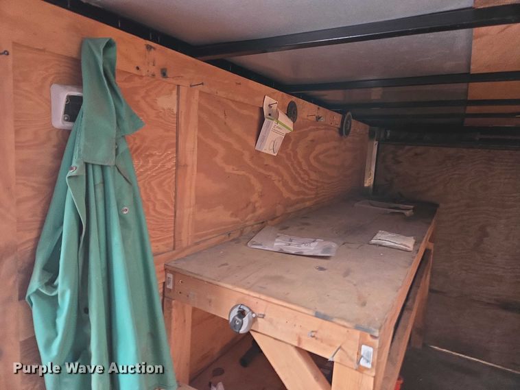 image for item DU2705 2014 Victory Trailers  enclosed cargo trailer