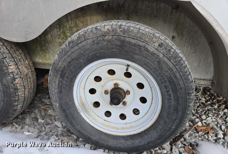 image for item DU2705 2014 Victory Trailers  enclosed cargo trailer