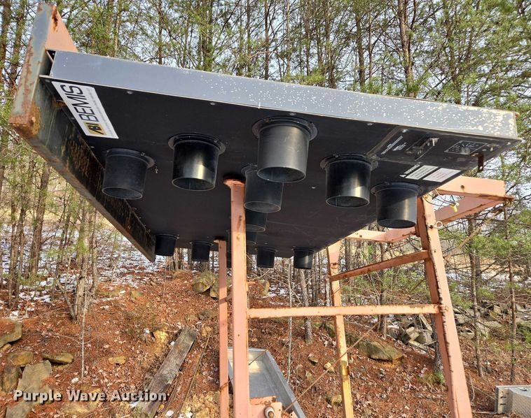 image for item DU2706 (2) arrow board trailers