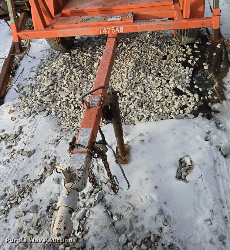 image for item DU2706 (2) arrow board trailers