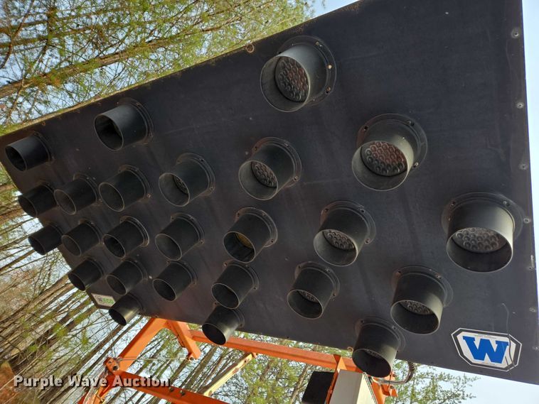 image for item DU2706 (2) arrow board trailers