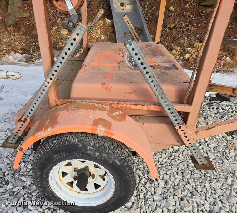 image for item DU2706 (2) arrow board trailers