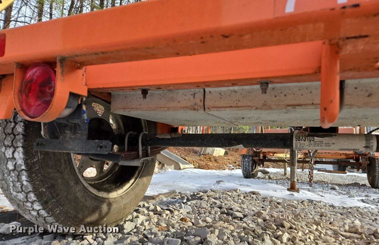 image for item DU2706 (2) arrow board trailers