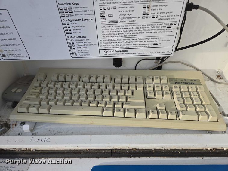 image for item DU2707 2014 Wanco message board trailer