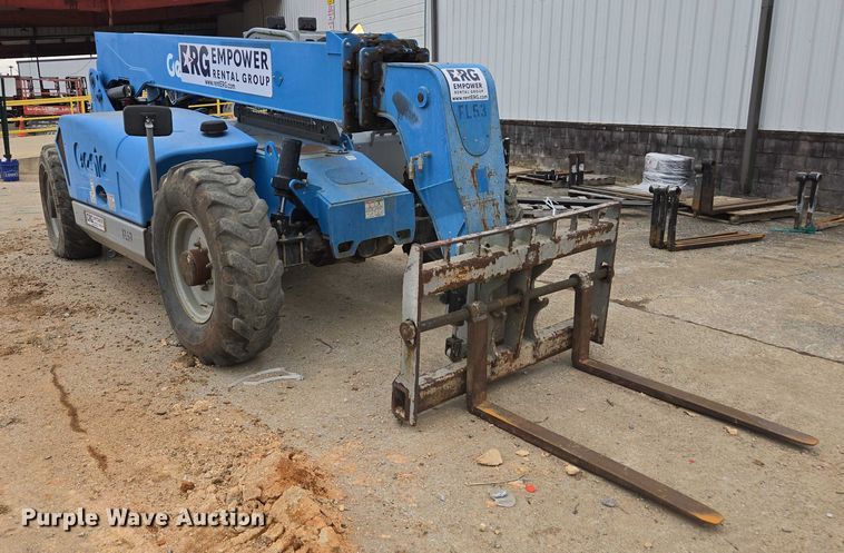 image for item DU2710 2014 Genie GTH 844 telehandler