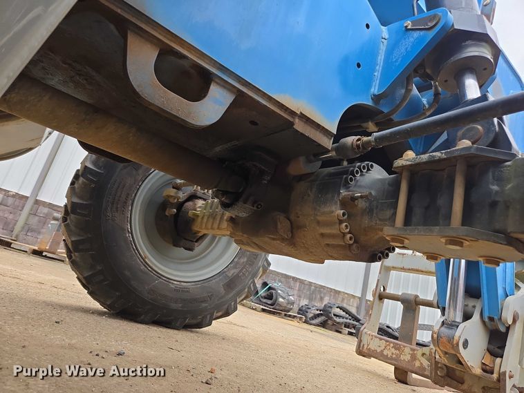 image for item DU2710 2014 Genie GTH 844 telehandler