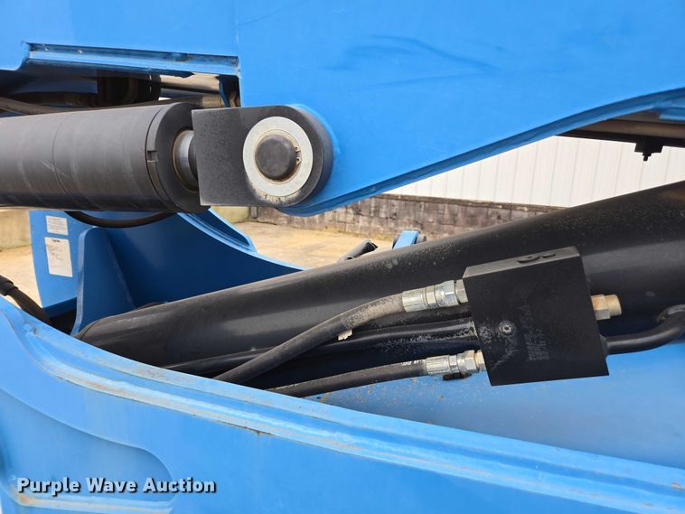 image for item DU2710 2014 Genie GTH 844 telehandler