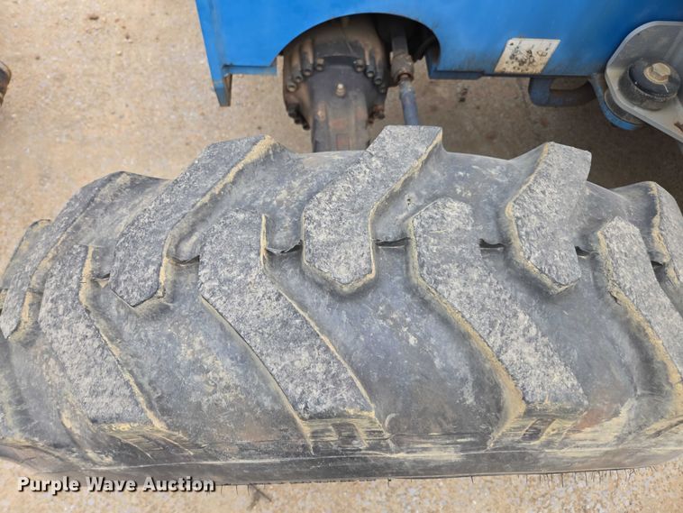 image for item DU2710 2014 Genie GTH 844 telehandler