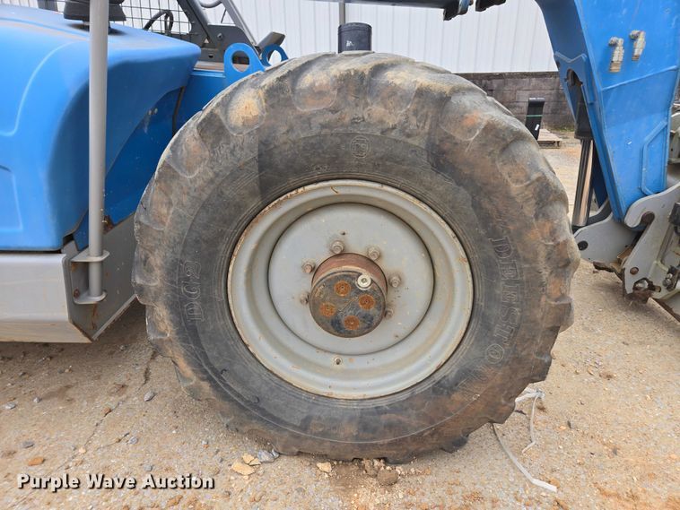 image for item DU2710 2014 Genie GTH 844 telehandler