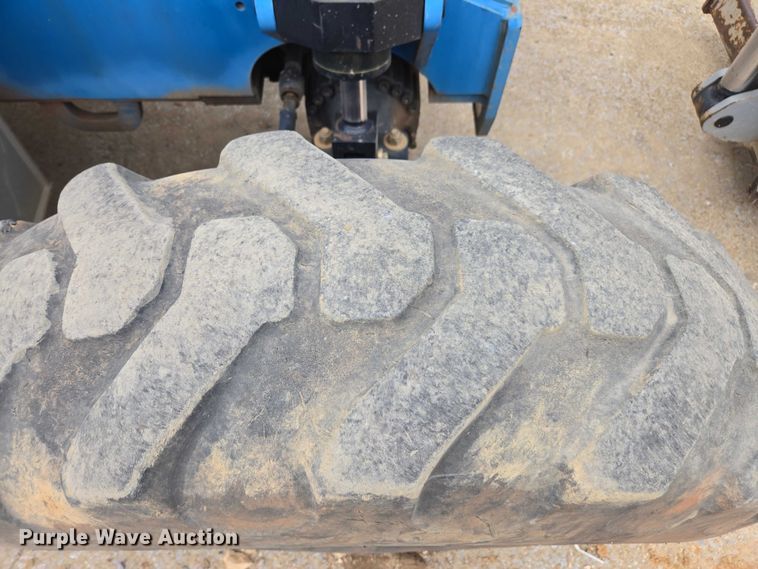 image for item DU2710 2014 Genie GTH 844 telehandler