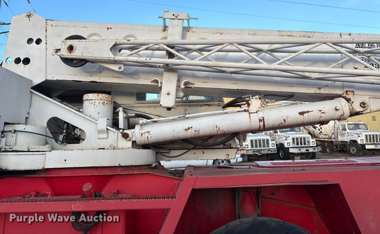 image for item DU6940 Link Belt HSP-25 crane