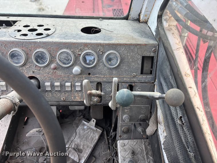 image for item DU6940 Link Belt HSP-25 crane