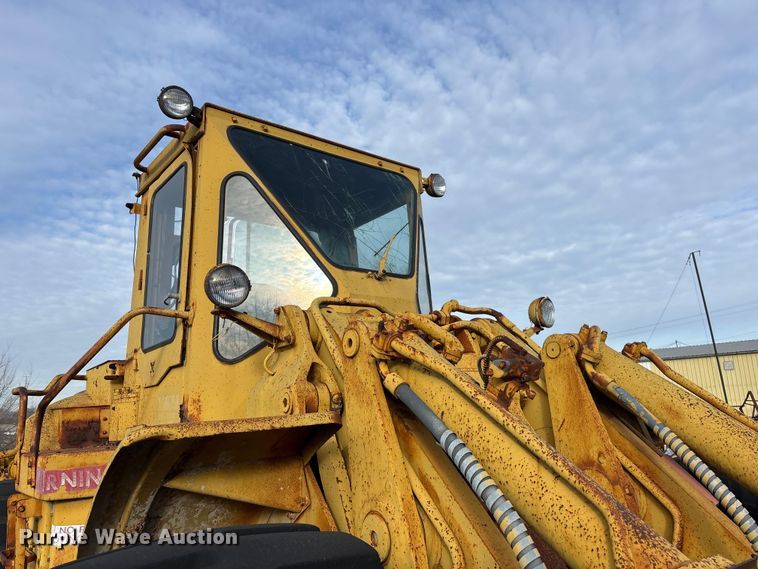 image for item DU6941 1977 Caterpillar 980B wheel loader