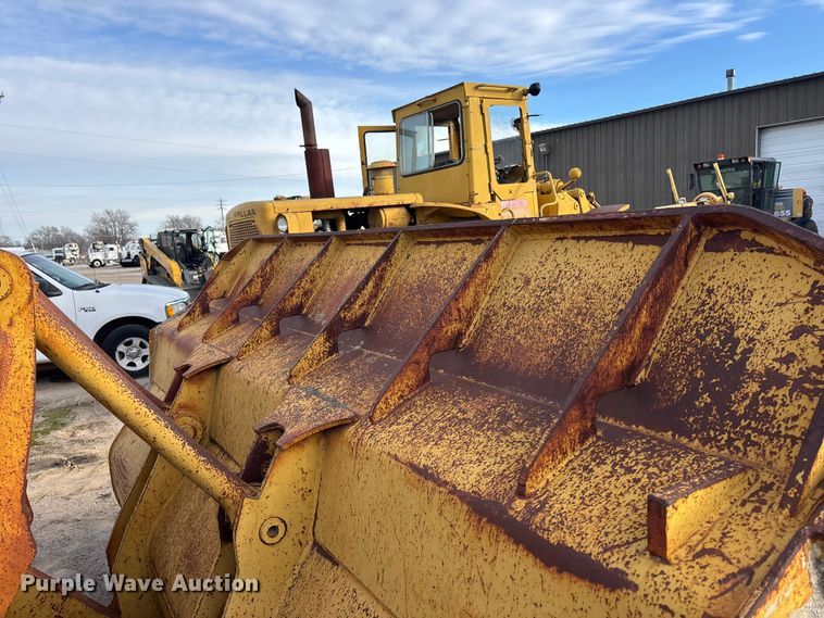 image for item DU6941 1977 Caterpillar 980B wheel loader
