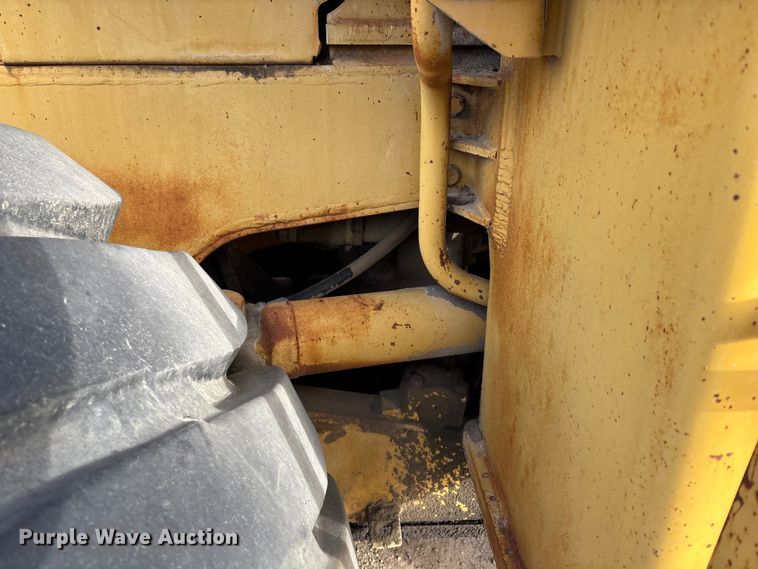 image for item DU6941 1977 Caterpillar 980B wheel loader