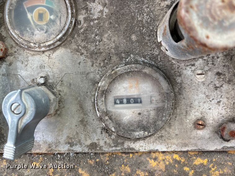 image for item DU6941 1977 Caterpillar 980B wheel loader