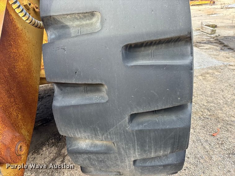 image for item DU6941 1977 Caterpillar 980B wheel loader