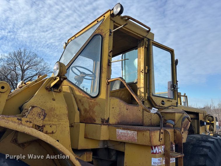 image for item DU6942 1975 Caterpillar 980B wheel loader