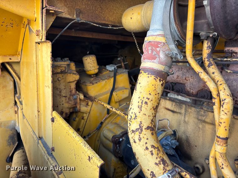 image for item DU6942 1975 Caterpillar 980B wheel loader