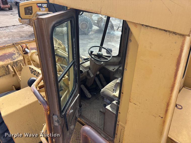 image for item DU6943 1978 Caterpillar 980C wheel loader