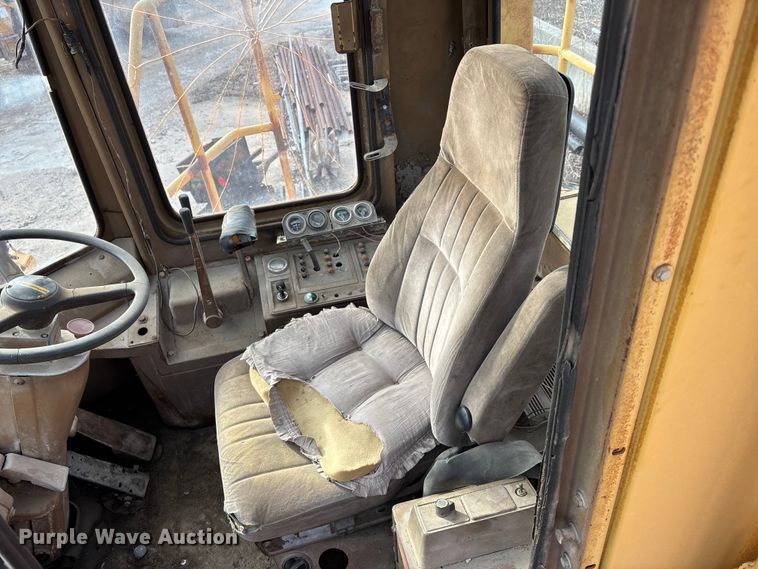 image for item DU6943 1978 Caterpillar 980C wheel loader