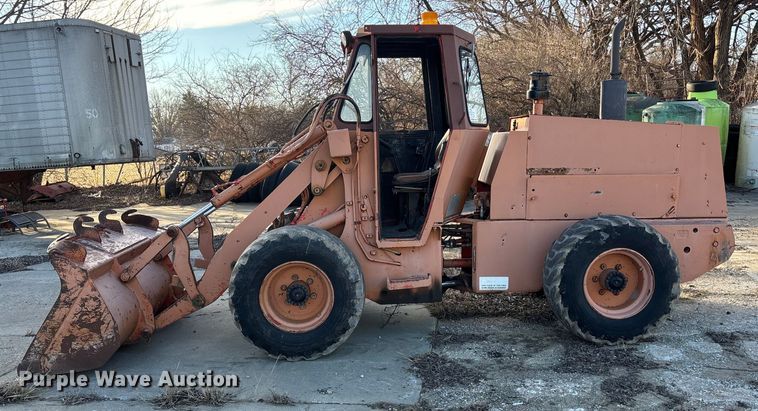 image for item DU6945 1984 Case W11B wheel loader