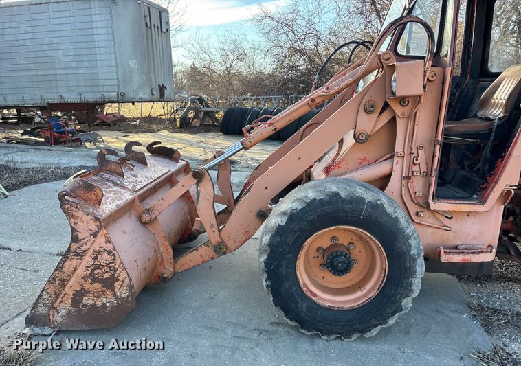 image for item DU6945 1984 Case W11B wheel loader