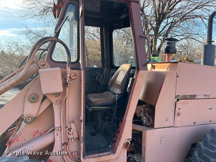 image for item DU6945 1984 Case W11B wheel loader