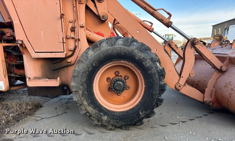 image for item DU6945 1984 Case W11B wheel loader