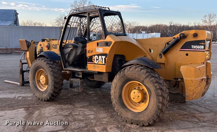 image for item DU6947 2005 Caterpillar TH560B telehandler